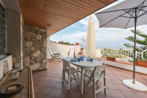 A balcony or terrace at Una Araucaria sul mare