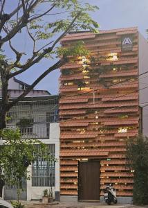 Το κτήριο όπου στεγάζεται  η βίλα