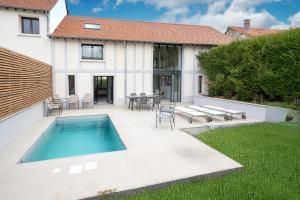 Imagen de la galería de Villa Merveilla - Welkeys, en Magny-le-Hongre