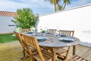 Πισίνα στο ή κοντά στο Maison de vacances 7 personnes avec jardin tres agreable