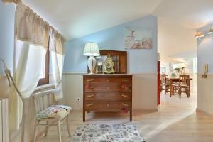 A seating area at La Bouganville Holiday House
