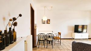 Μια τηλεόραση ή/και κέντρο ψυχαγωγίας στο Villa Foresta Menaggio