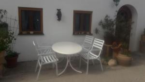 Patio nebo venkovní prostory v ubytování Der Aicher zu Chieming