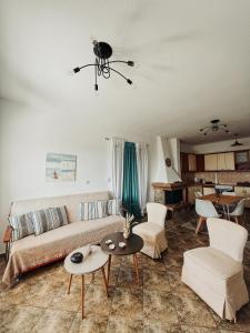 Χώρος καθιστικού στο Naxian Sofias garden