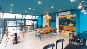Restoran atau tempat lain untuk makan di Kyriad Direct Dijon Sud - Chenove