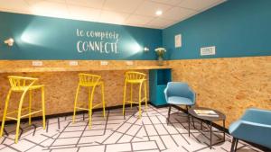 Ruang duduk di Kyriad Direct Dijon Sud - Chenove