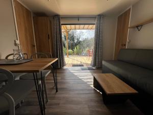 欧巴涅Youcamp Village - Marseille Provence的相册照片