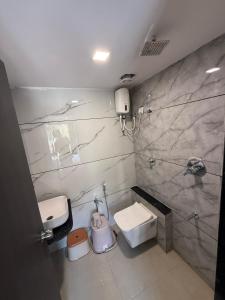 Ένα μπάνιο στο Hotel Sunview