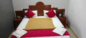 Letto o letti in una camera di Tn27callingkrishholiday