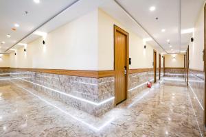 Fotografie z fotogalerie ubytování FabHotel 7 Square - Nr BKC v Bombaji