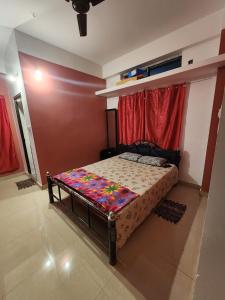 Postel nebo postele na pokoji v ubytování Moonlight Cottage