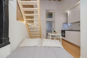 Kuhinja ili čajna kuhinja u objektu 2CLI19 -Duomo-Loreto - Elegant - Central