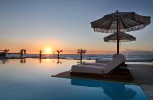 Bazén v ubytování Corfu Acharavi Hotel nebo v jeho okolí