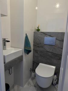 Kúpeľňa v ubytovaní Apartament -Jak w domu- Czeladź 60m2 Centrum Katowic 10km