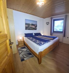 Postel nebo postele na pokoji v ubytování Appertment Bärenstein 1