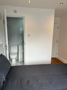 Φωτογραφία από το άλμπουμ του 93 West Road σε Stratford