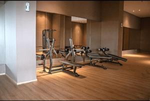 Fitness centrum a/nebo fitness zařízení v ubytování Apartemen cahya view 2