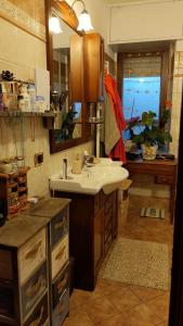 Kuchyň nebo kuchyňský kout v ubytování Taverna via Castellini 116 Varese