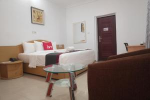 Χώρος καθιστικού στο AOTEL HOTEL Ikeja