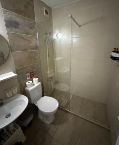 Koupelna v ubytování Theodoros Apt. 408