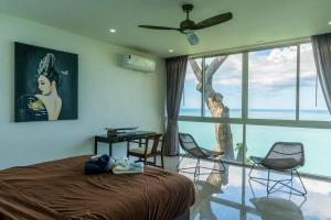 Ένα ή περισσότερα κρεβάτια σε δωμάτιο στο Villa Somsuay 5Br Private Pool & Panoramic View