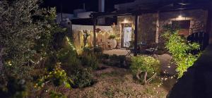 A garden outside BaSiLiKoS