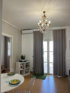 Posezení v ubytování Clara house