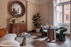 Un lugar para sentarse en Anantara Palais Hansen Vienna - newly renovated