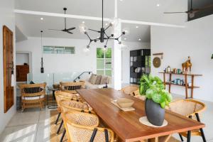 Φωτογραφία από το άλμπουμ του Botan Villa 3BR PoolGarden & Sea View in Chaweng σε Nathon Bay