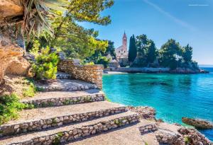 Afbeelding uit fotogalerij van Apartments Nada in Bol +33 foto's