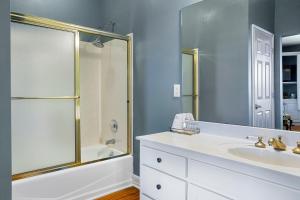 Gallery image of Stone Mountain Manor in Stone Mountain