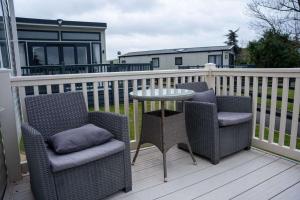 Balkón nebo terasa v ubytování Flourish Lodge + 5 fotografií