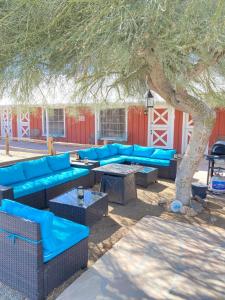 Setusvæði á Joshua Tree Ranch House Motel - Downtown - Room #8
