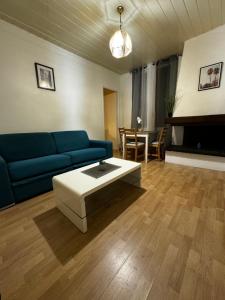 Et opholdsområde på Charmant Deux pièces