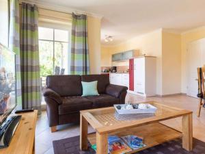 Gallery image of holiday apartment with 2 bedrooms in Ostseebad Karlshagen +8 photos