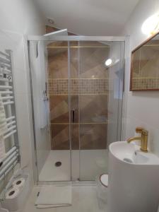 Koupelna v ubytování La Green Room + 35 fotografií