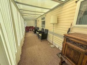 Фотография из галереи Lovely Caravan With Large Decking At Southview Holiday Park Ref 33108S в Скегнессе +14 фотографий