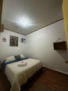 Postel nebo postele na pokoji v ubytování Hotel Cortez Azul