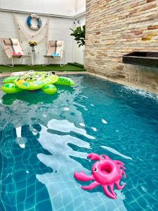 Bassein majutusasutuses Phirom2 pool villa pattaya või selle lähedal