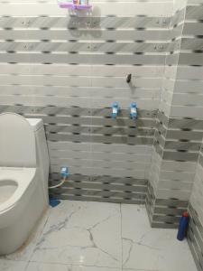 Koupelna v ubytování Keshav Niwas