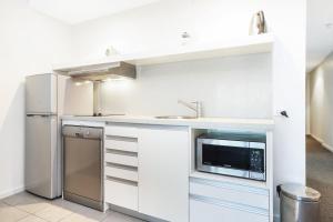 A cozinha ou kitchenette de Pandanas Apt 1 (U will love it)