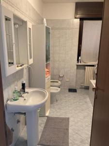 Bilik mandi di Casa comfort
