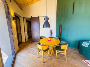 Posezení v ubytování Wanchi ija eco lodge By Ethiopian Skylight + 17 fotografií