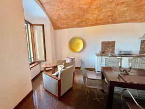 Fotografia z galérie ubytovania City apartment on the beach v destinácii Rapallo