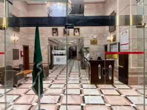 Foto sihtkohas Al ‘Azīzīyah asuva majutusasutuse فندق السنابل الذهبية للخدمات الفندفية galeriist