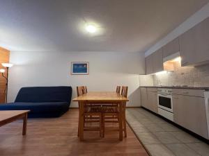 Kuchyň nebo kuchyňský kout v ubytování 4 person apartment Loggia with parking