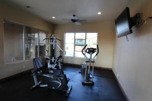 Palestra o centro fitness di Canyon Villas at Coral Ridge