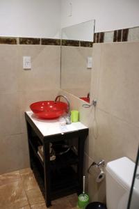 Bilik mandi di Apart Hotel Las Violetas +37 gambar