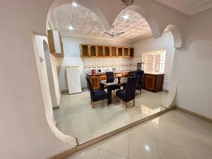 Ảnh trong thư viện ảnh của West Coast Apartments Brufut Wullingkama GM ở Mariama Kunda +23 ảnh