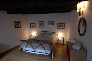 Foto dalla galleria di La Casa del Maestro a Sutri